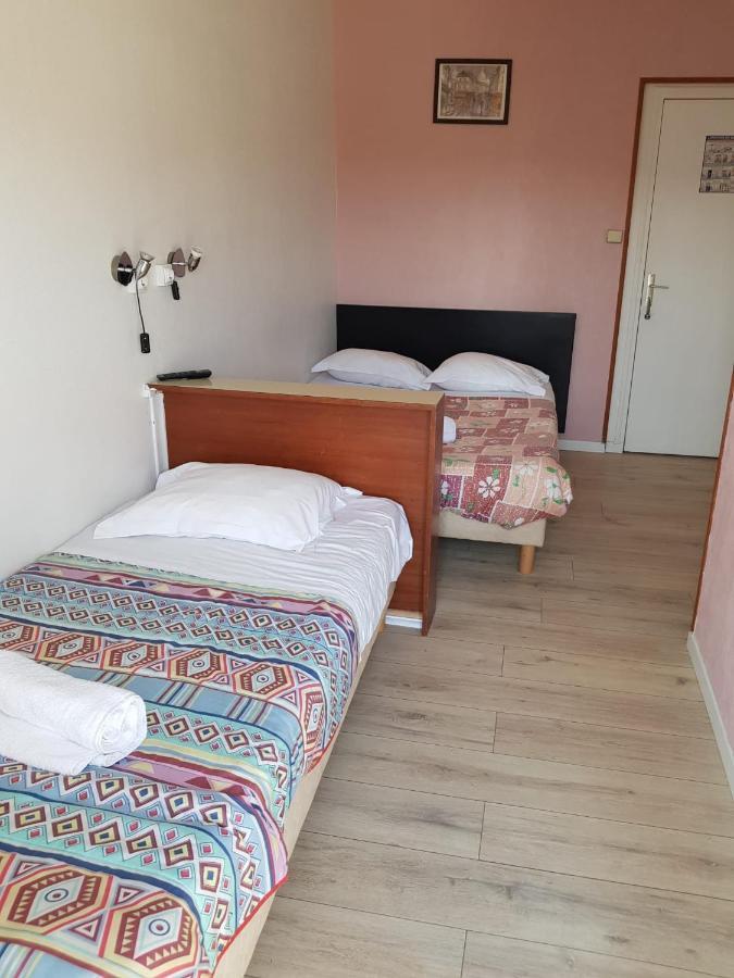 Hotellerie Normande Dozulé المظهر الخارجي الصورة