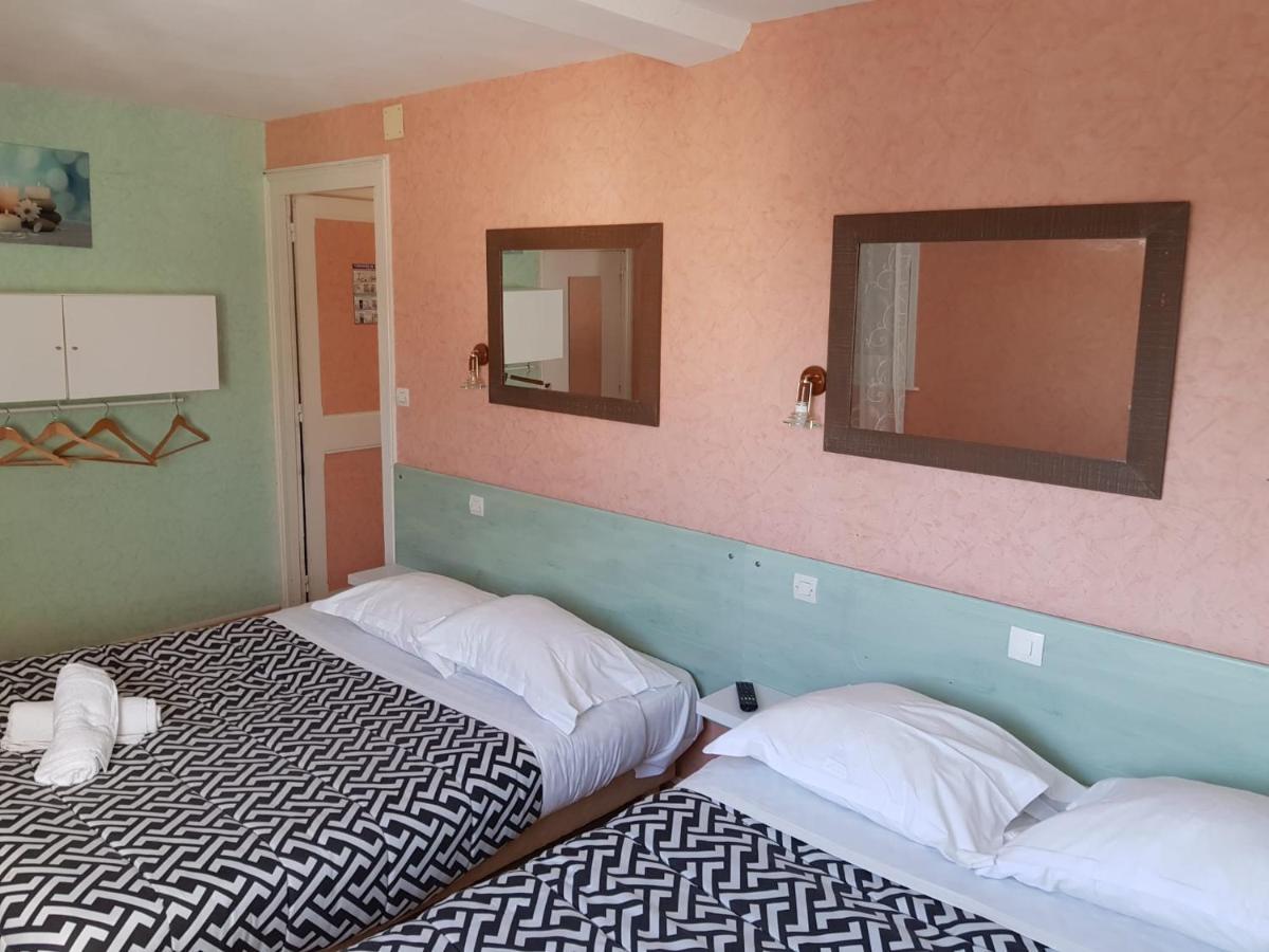 Hotellerie Normande Dozulé المظهر الخارجي الصورة
