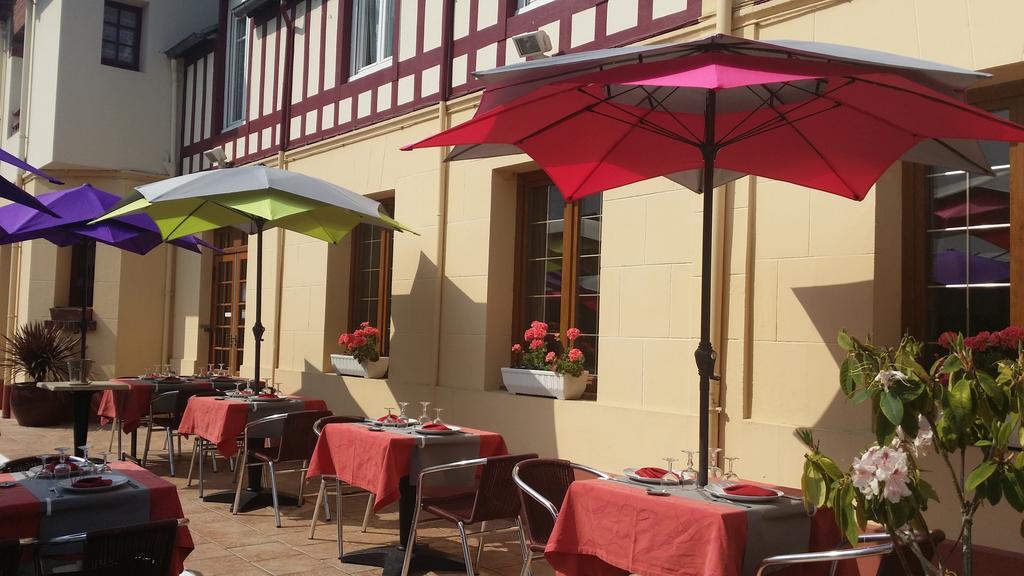 Hotellerie Normande Dozulé المظهر الخارجي الصورة