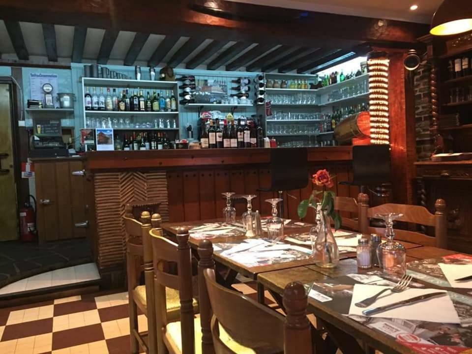 Hotellerie Normande Dozulé المظهر الخارجي الصورة